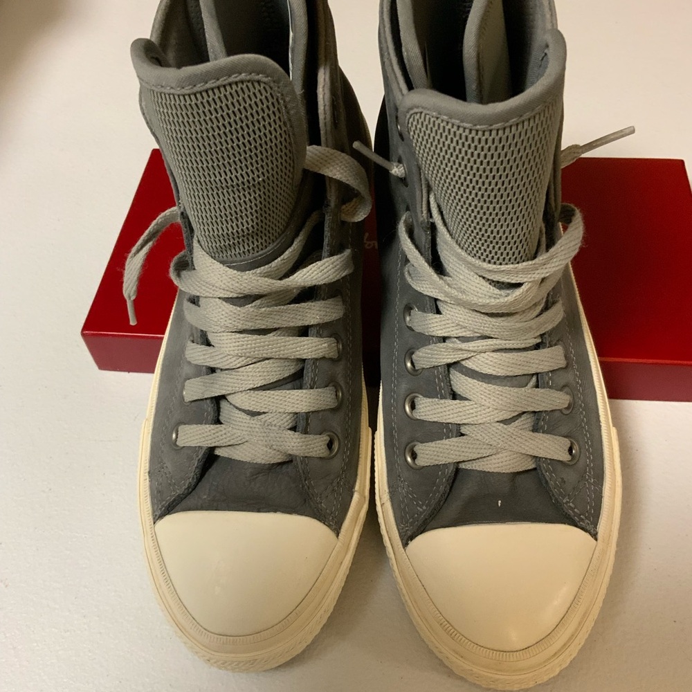 Unisex Gray High-Top Canvas Sneakers water proof